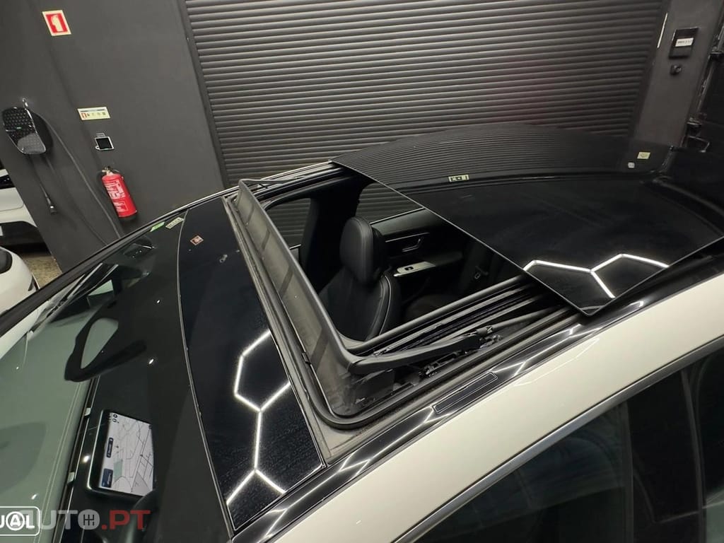 Mercedes-Benz EQE 350