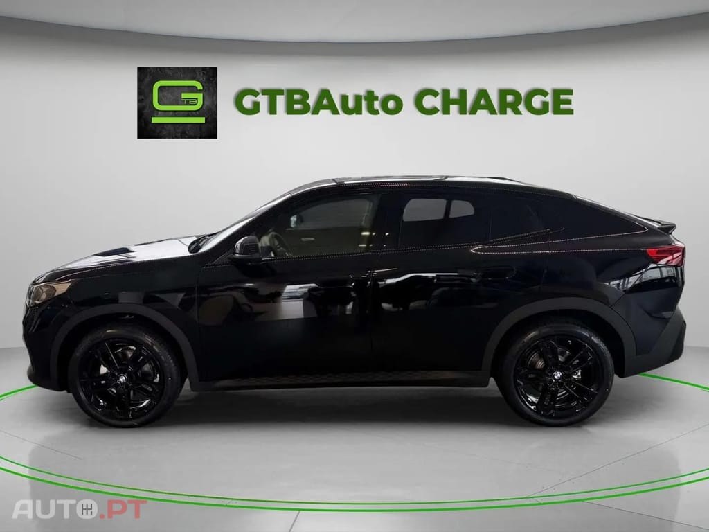 BMW iX2 eDrive20 