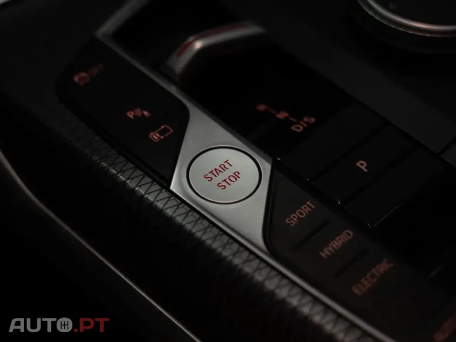 BMW 320 e Pack Desportivo M Auto