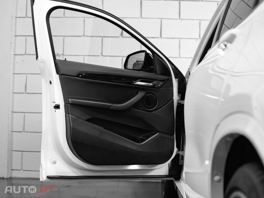 BMW X2 16 d sDrive Auto Pack M