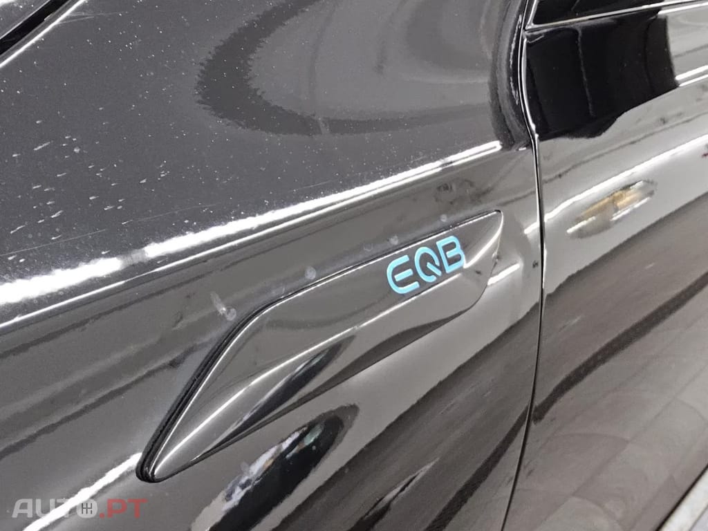 Mercedes-Benz EQB 250 Night