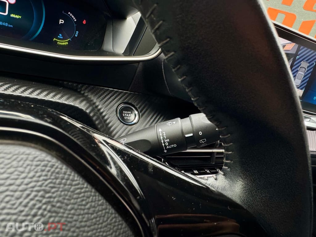 Peugeot E-2008 50 kWh Allure