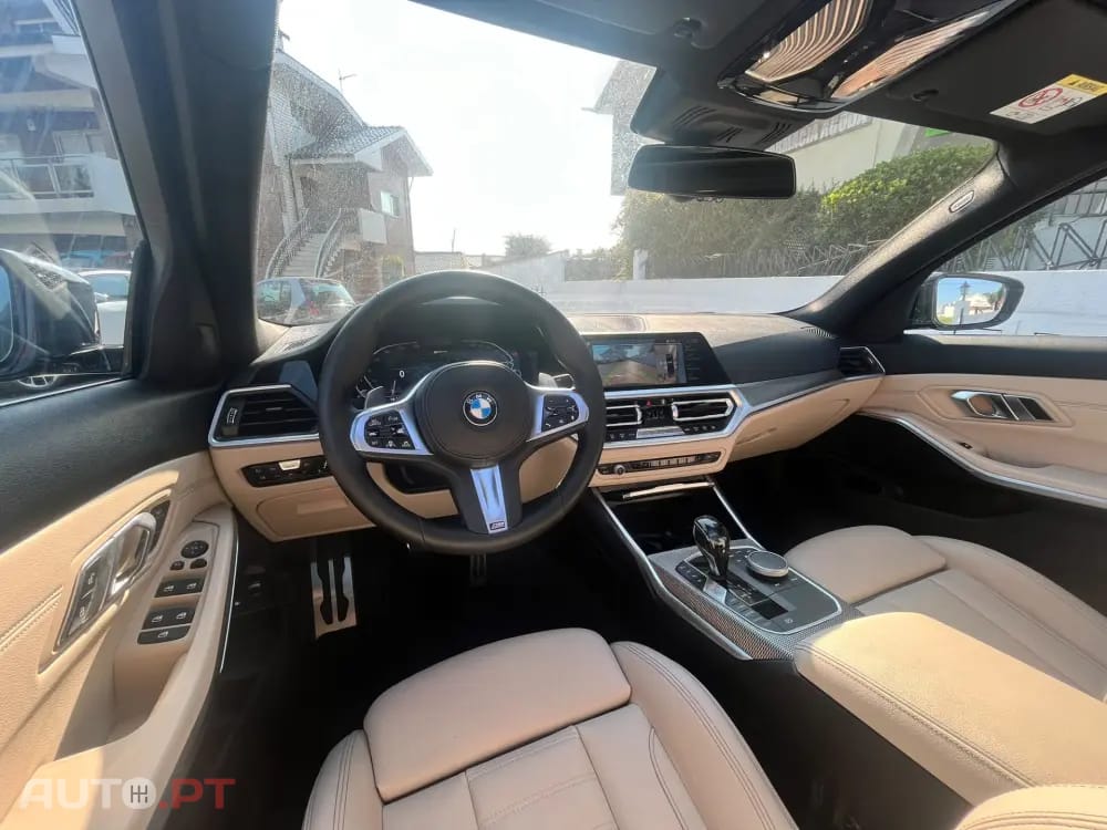 BMW 330 e Pack Desportivo M Auto
