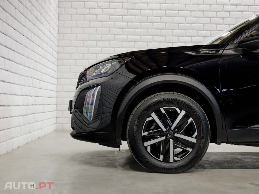Peugeot 2008 1.2 Style