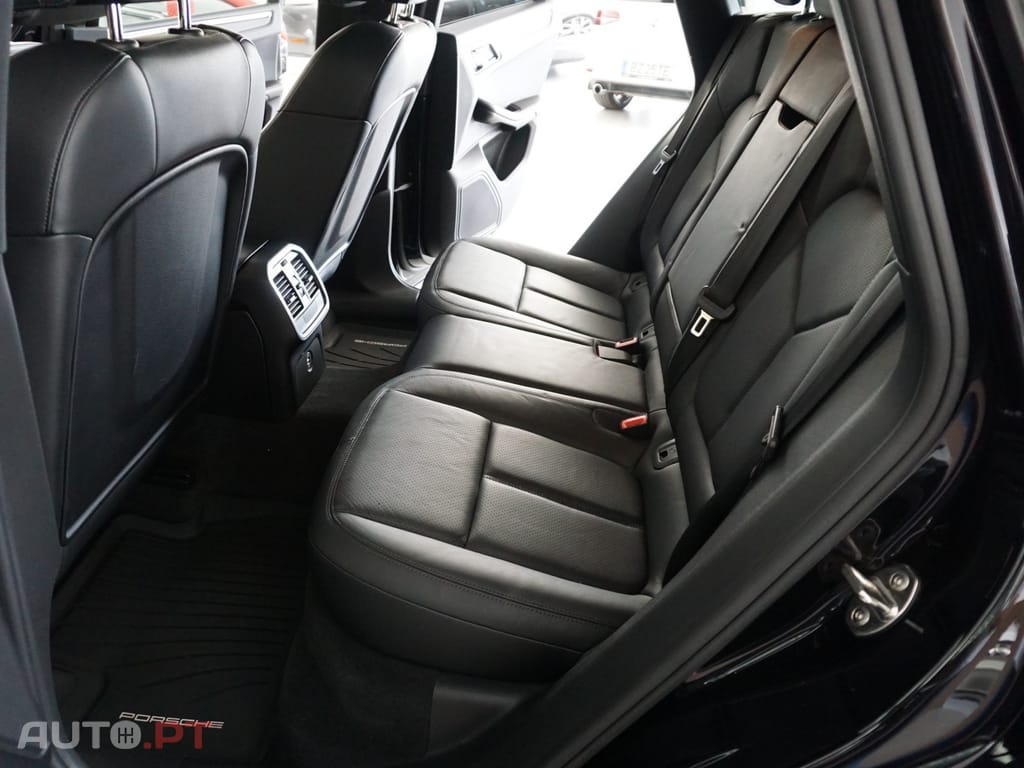 Porsche Macan PDK