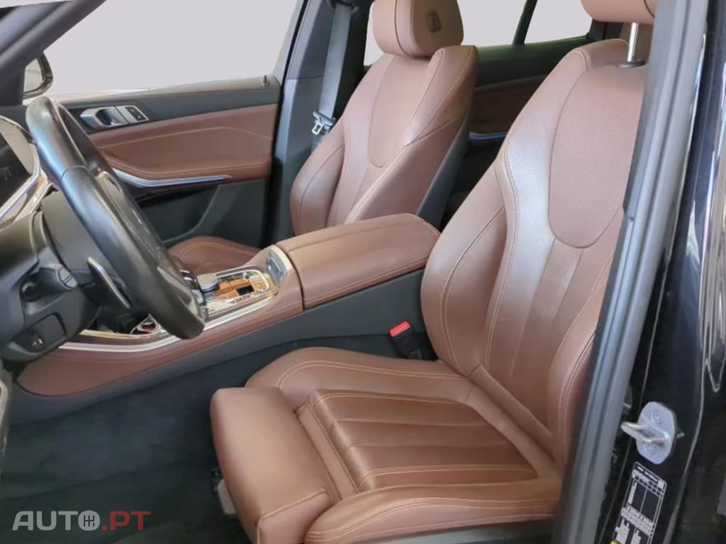 BMW X5 I.V.A DEDUTÍVEL Pack M 