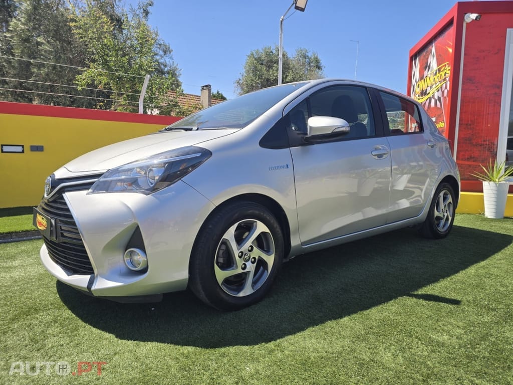 Toyota Yaris 1.5 HSD Comfort