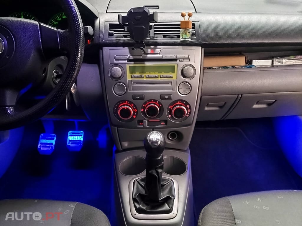 Mazda 2 1.4 Confort