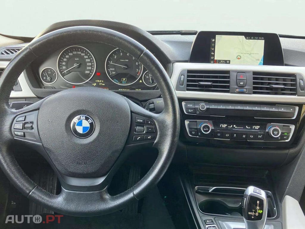 BMW 330 e iPerformance