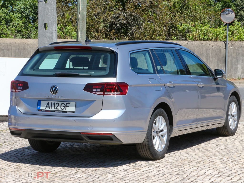 Volkswagen Passat Variant 2.0 TDi Elegance DSG