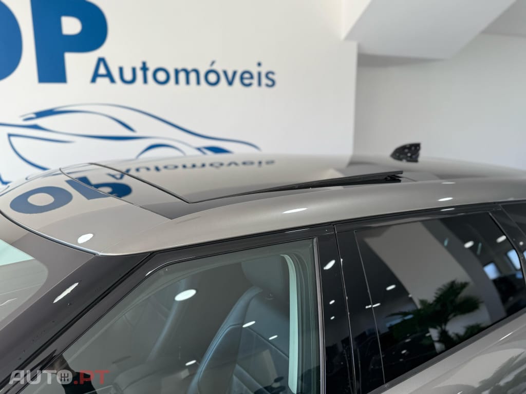 Land Rover Evoque 2.0 D150 AWD R-Dynamic S Auto