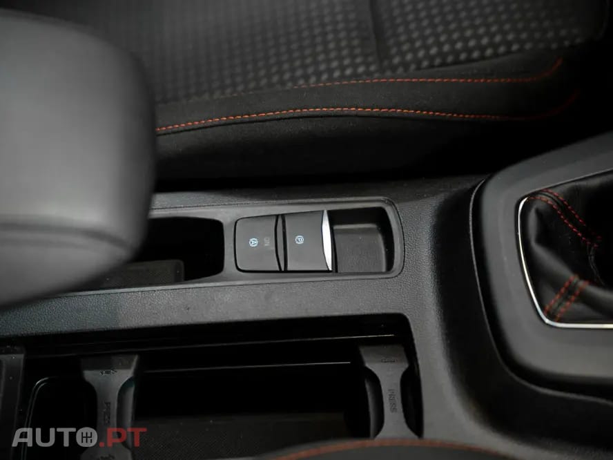 Ford Focus 1.0 EcoBoost MHEV ST-Line