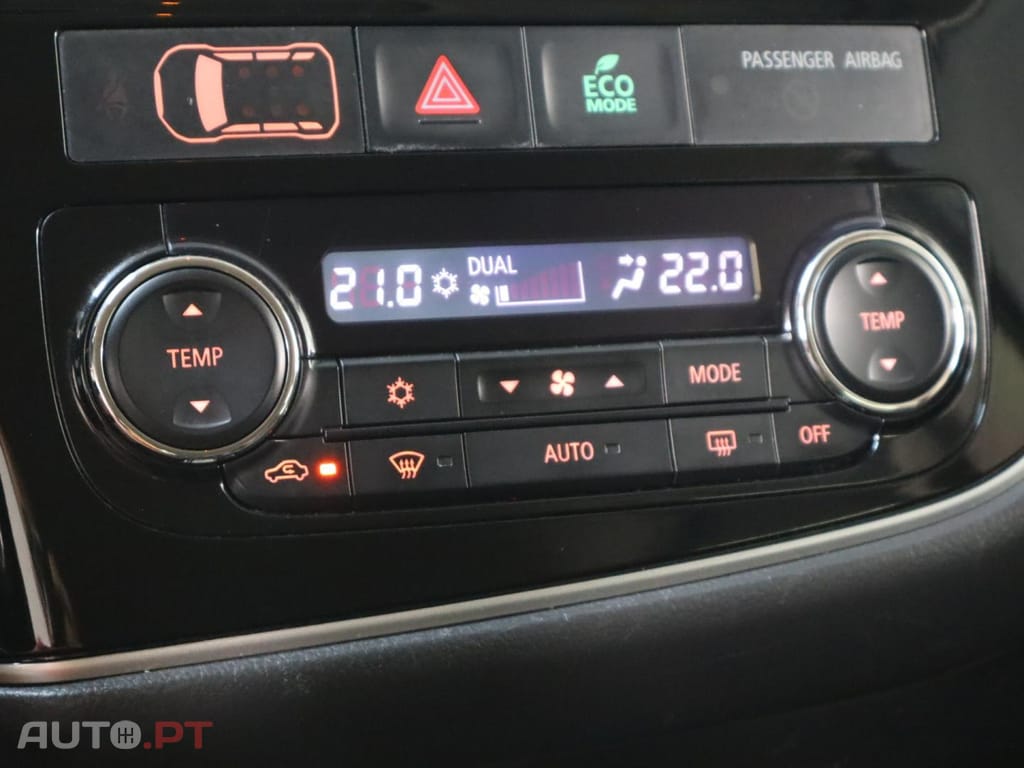 Mitsubishi Outlander 2.0 Mivec PHEV Intense Navi