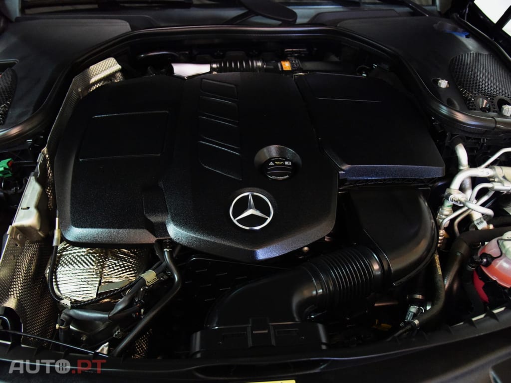 Mercedes-Benz E 300 de Avantgarde