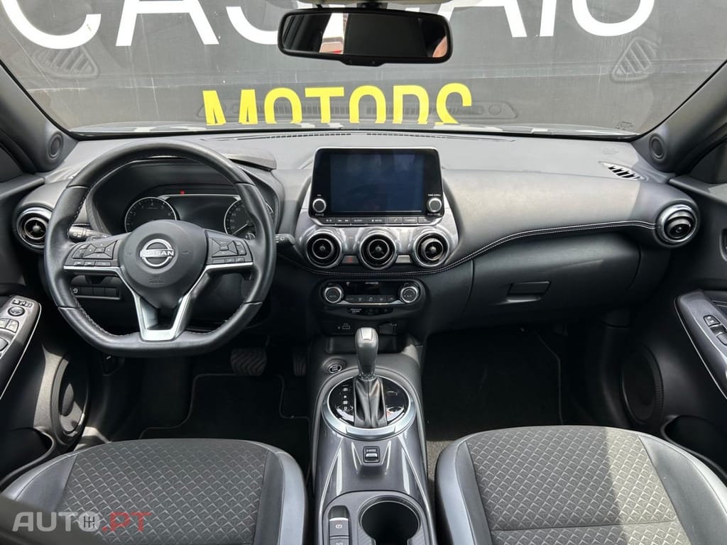 Nissan Juke 1.0 DIG-T DCT N-Connecta