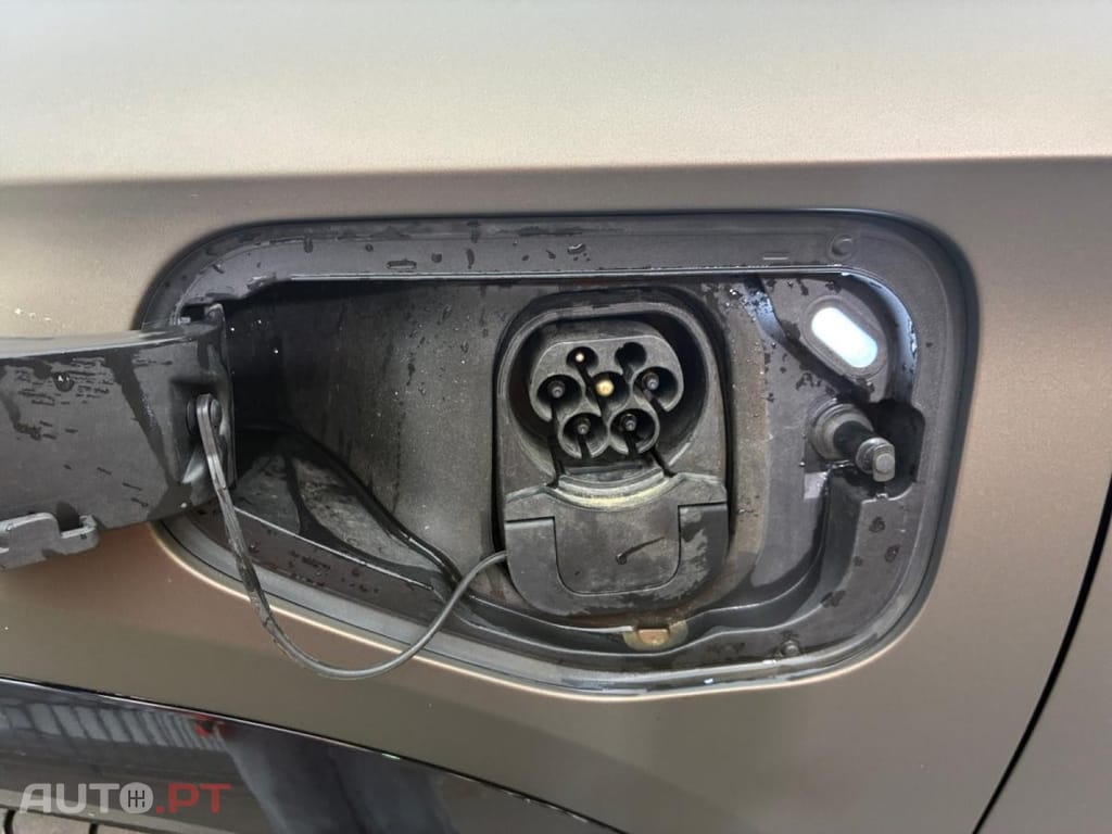 Cupra Formentor 1.5 e-Hybrid DSG VZ