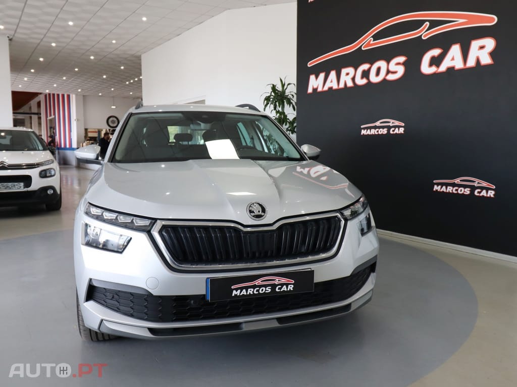 Skoda Kamiq 1.0 TSI Selection — fotografia 2