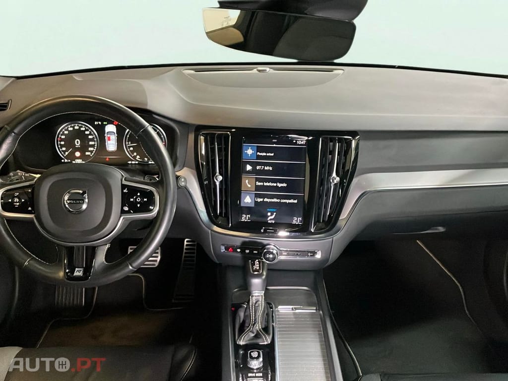 Volvo V60 2.0 D3 R-Design Geartronic