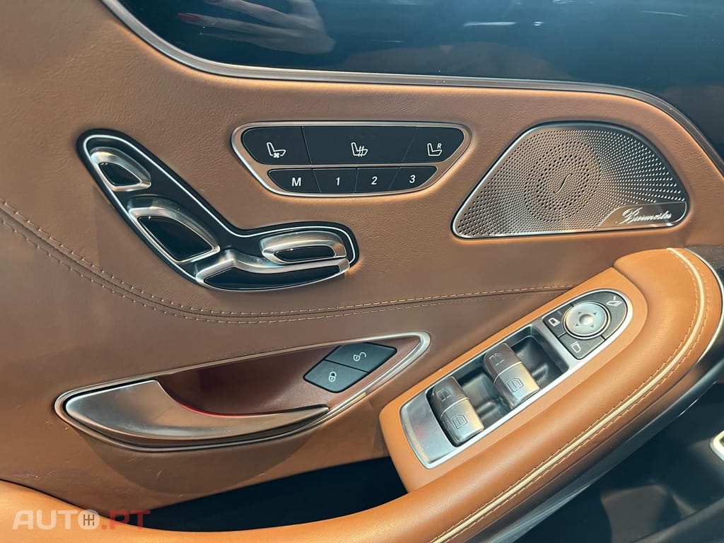 Mercedes-Benz S 63 AMG Coupe 4-Matic V8 BiTurbo 