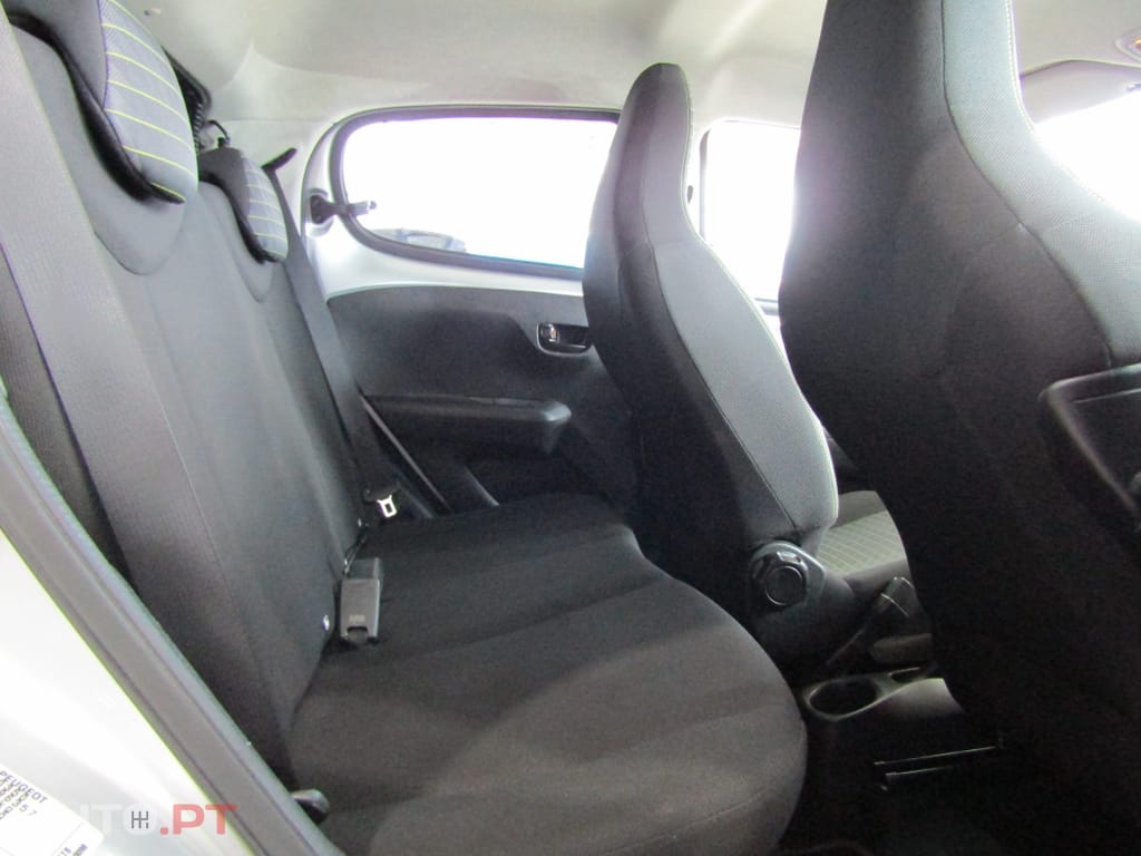 Peugeot 108 1.0 VTi Style