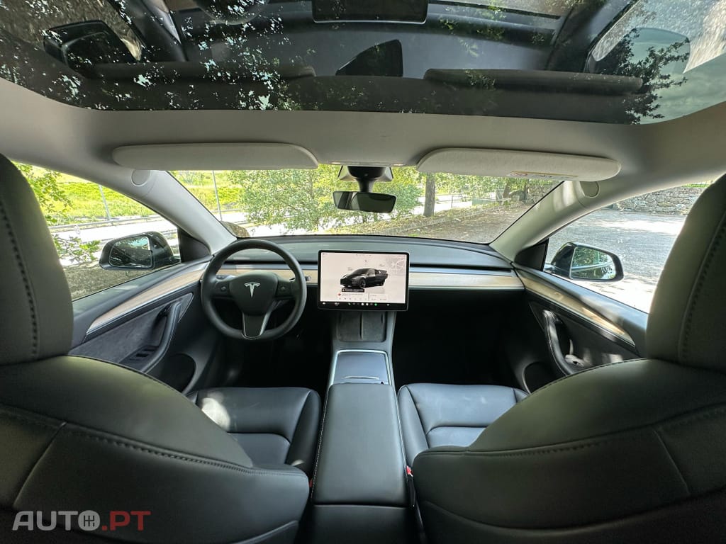 Tesla Model Y Long Range Tração Integral
