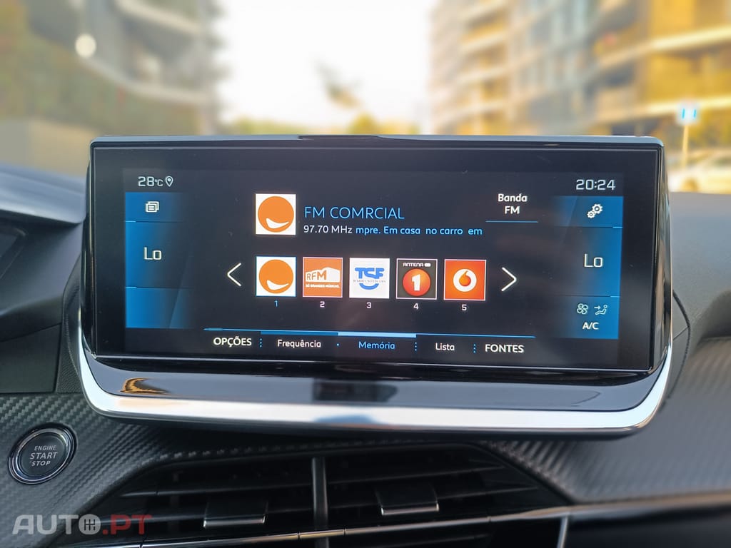 Peugeot 2008 1.2 PureTech Allure Pack EAT8