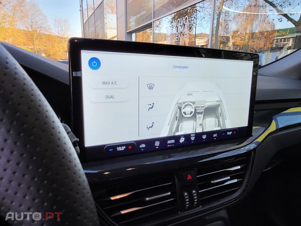 Ford Focus 1.0 EcoBoost MHEV ST-Line