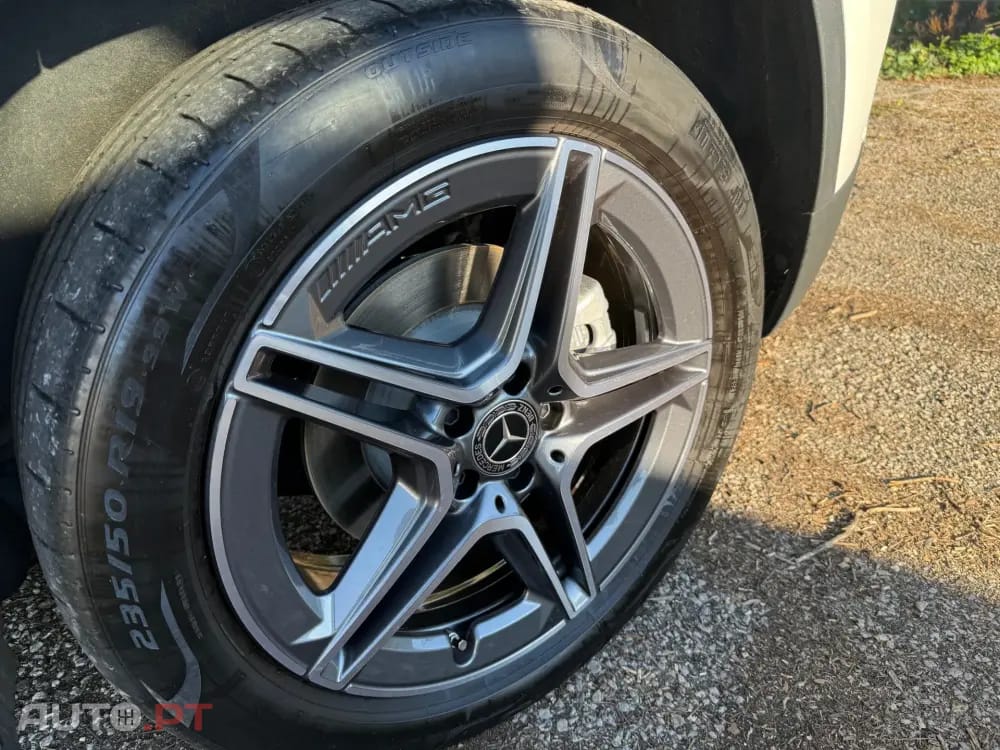 Mercedes-Benz GLA 250 e AMG Line