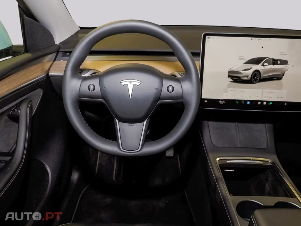 Tesla Model Y RWD I.V.A DEDUTIVEL 