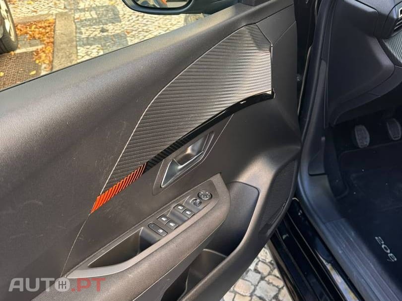 Peugeot 208 1.2 PureTech Active Pack
