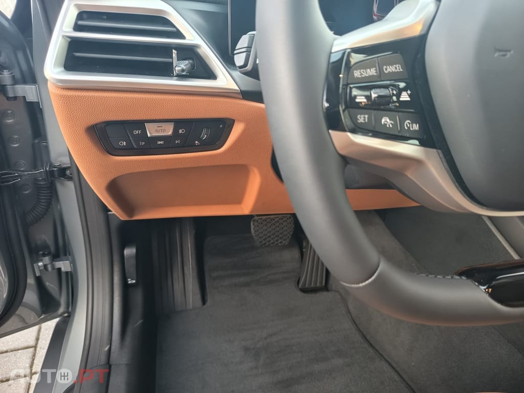 BMW i4 eDrive35