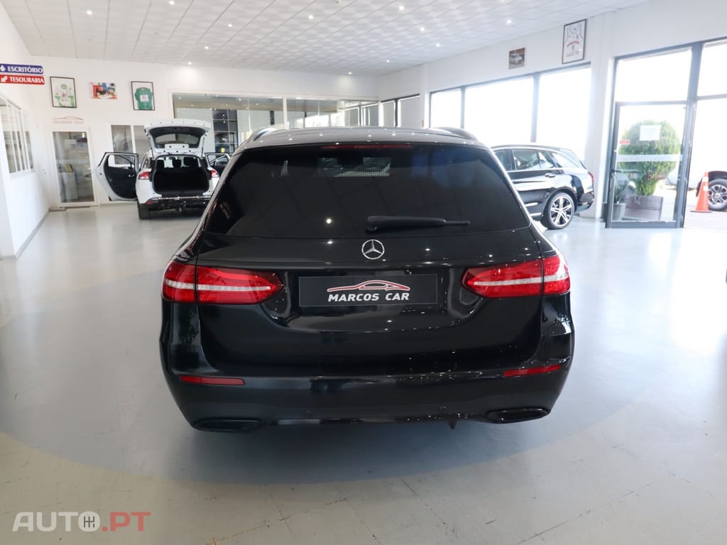 Mercedes-Benz E 300 Amg Line