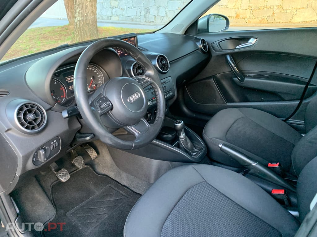 Audi A1 1.6  TDI