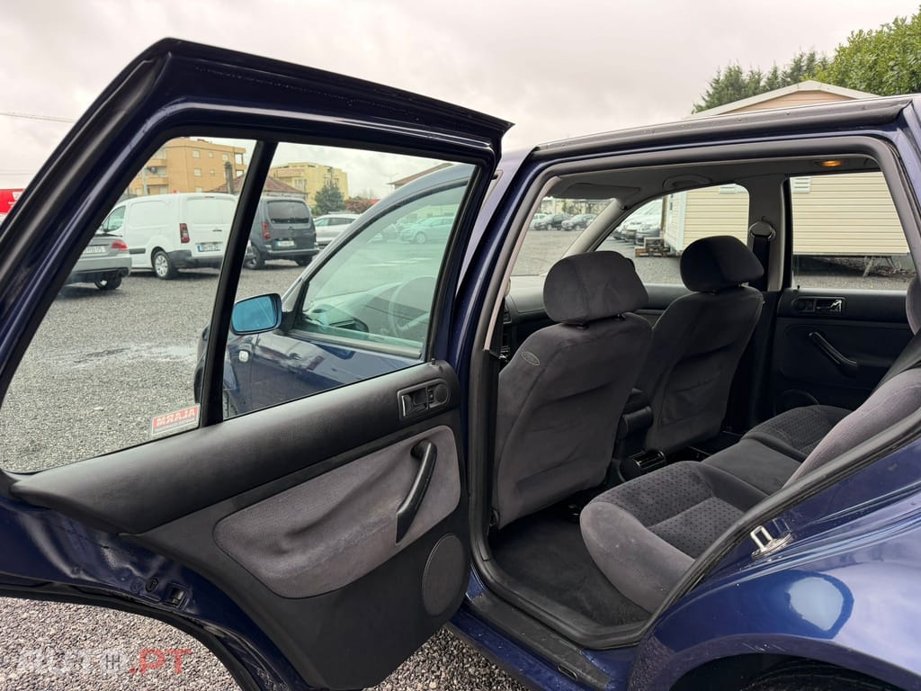 Volkswagen Golf 1.4i Confort