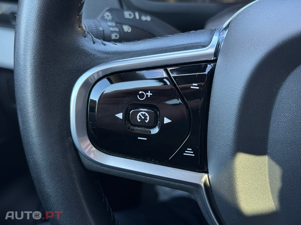 Volvo XC90 2.0 T8 PHEV Inscription Expression AWD