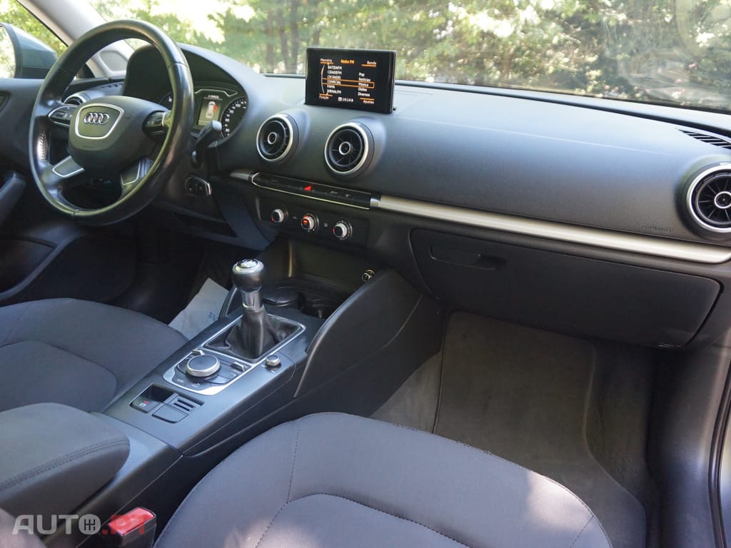 Audi A3 Sportback 1.6 TDI Attraction Ultra