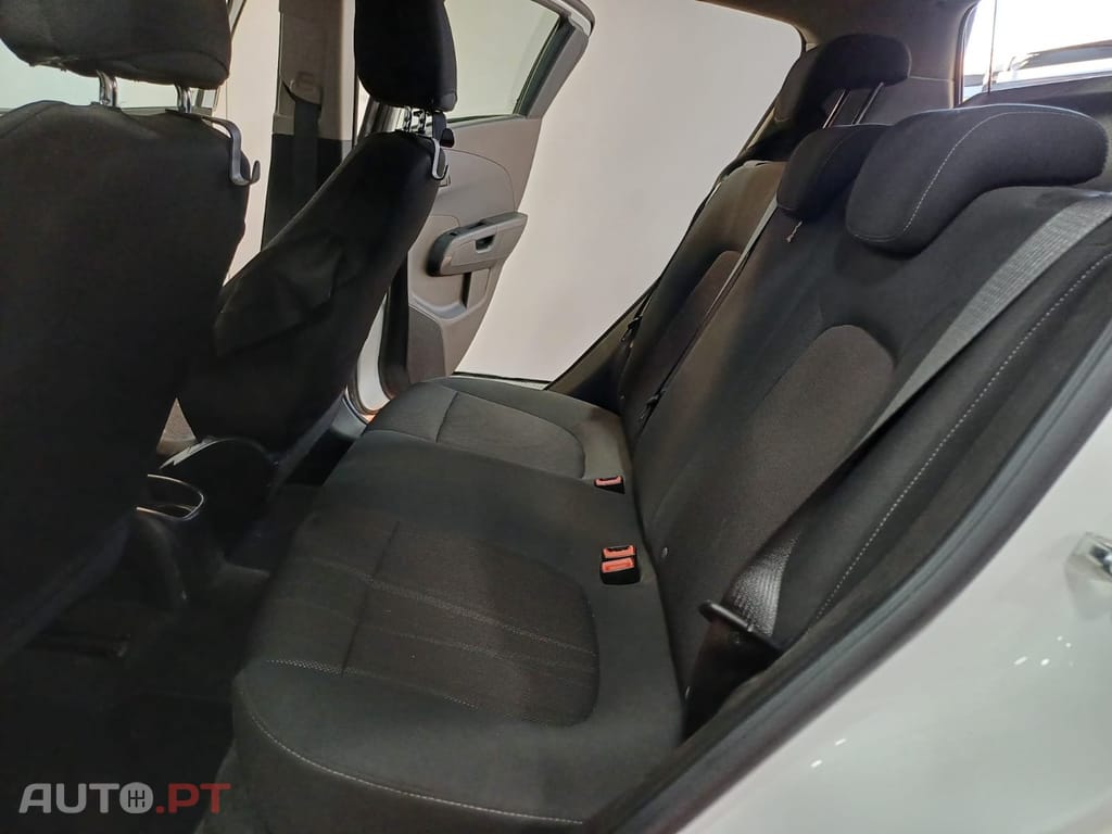 Chevrolet Aveo 1.2 LS