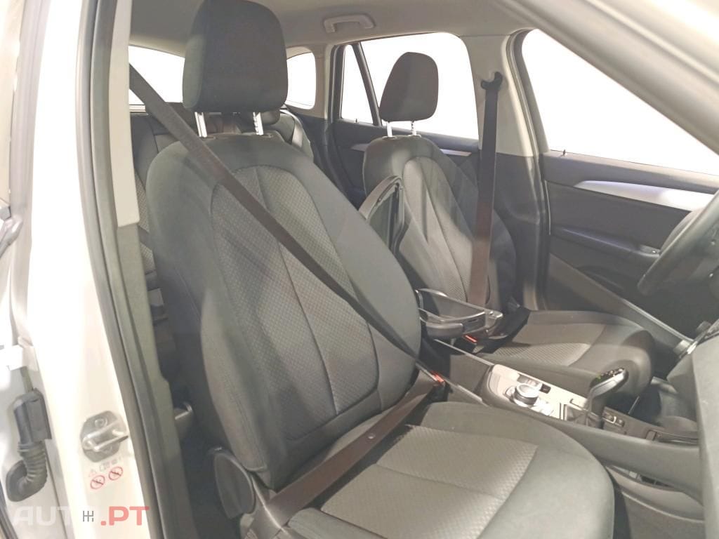 BMW X1 16 d sDrive Advantage