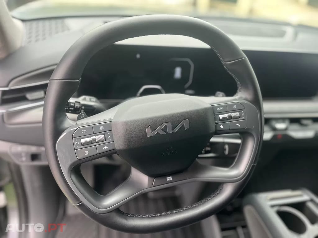 Kia EV9 98.8KWH AWD AIR