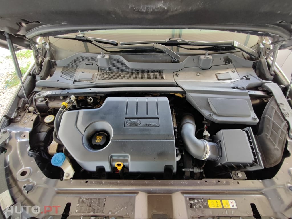 Land Rover Discovery Sport 2.0 eD4 HSE