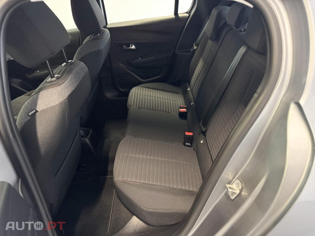 Peugeot 208 1.2 PureTech Active Pack