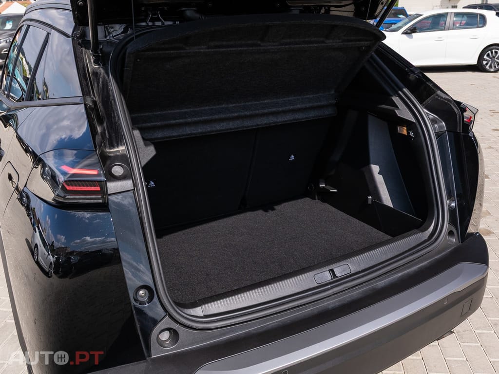 Peugeot 2008 1.2 PureTech Allure