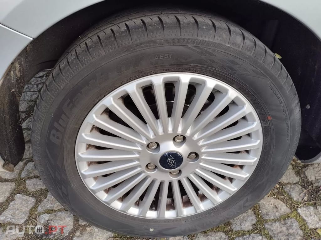 Ford Mondeo SW 1.8 TDCi Titanium