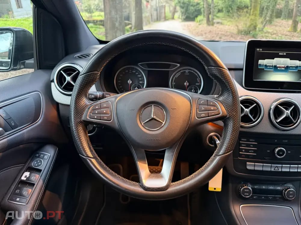 Mercedes-Benz B 250 e Electric Drive