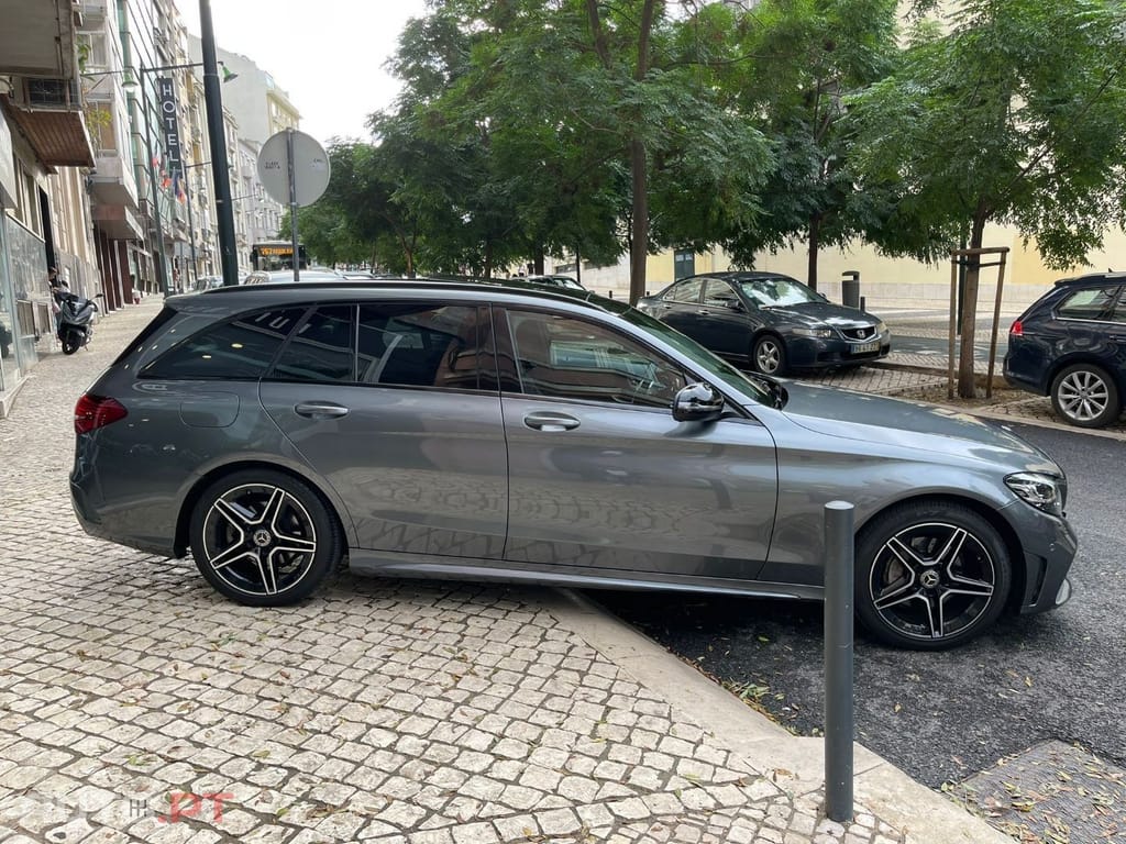 Mercedes-Benz C 220 d AMG Line