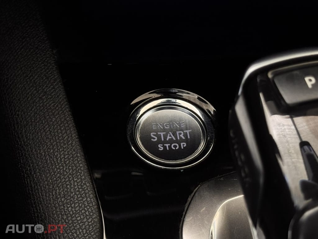 Peugeot 5008 1.5 BlueHDi Allure EAT8