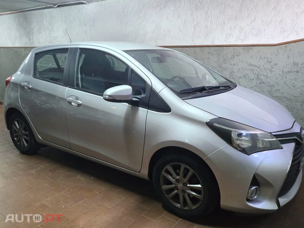 Toyota Yaris TOYOTA YARIS 1.0 VVT-I COMFORT+P