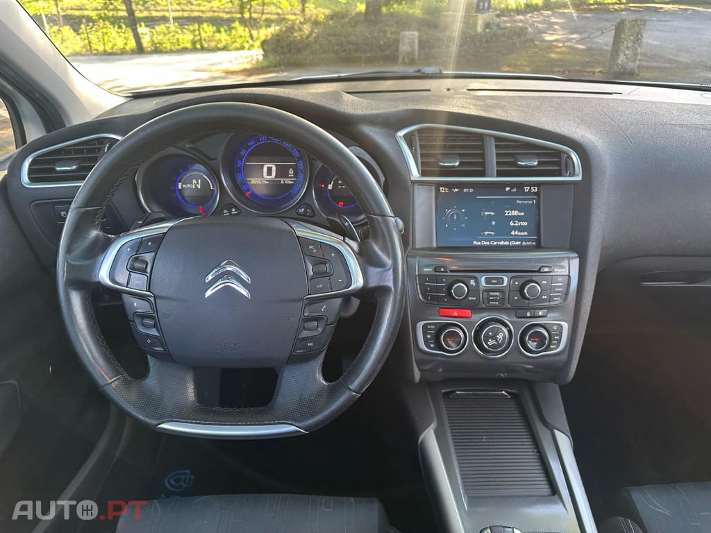 Citroen C4 1.6 e-HDi Exclusive J17 CMP6