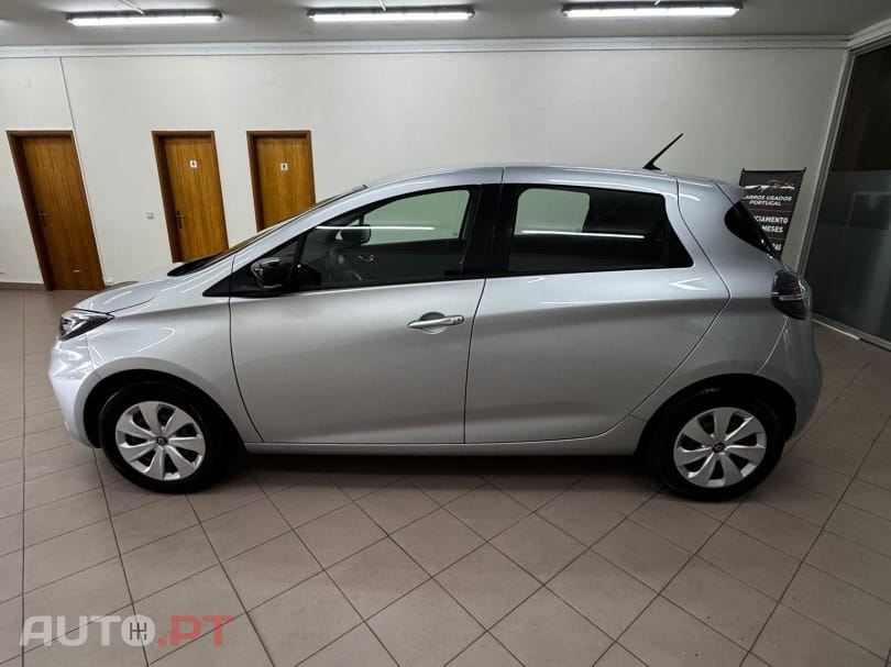 Renault Zoe (c/ Bateria) EV50 110hp Evolution
