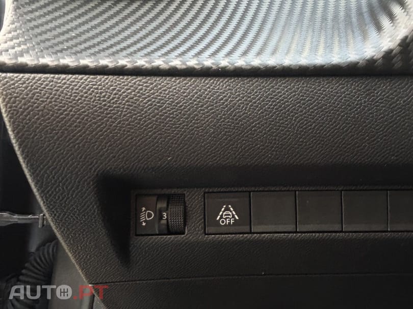 Peugeot 208 1.2 PureTech Active
